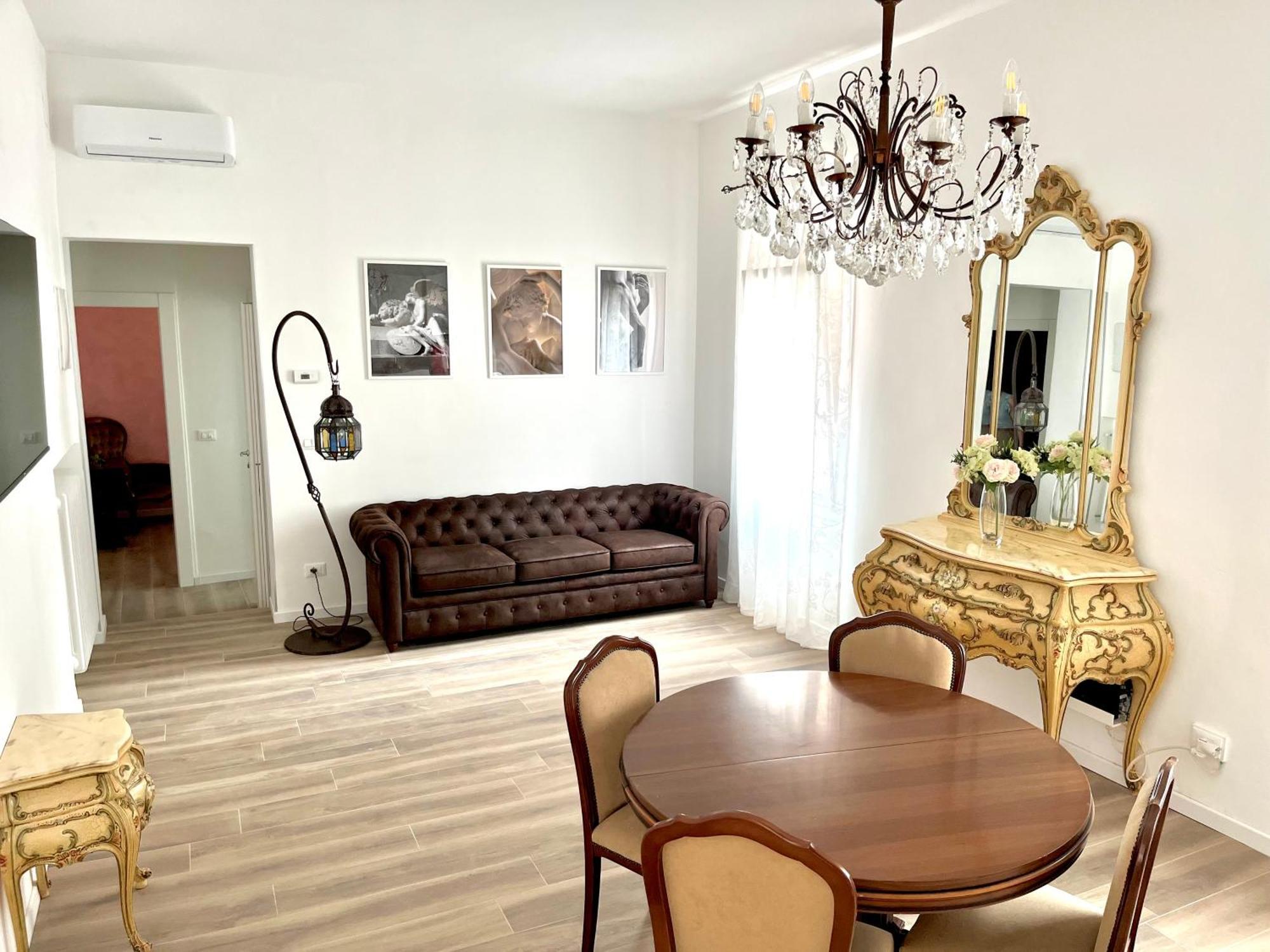 Airoldi Palace Apartment 키오자 외부 사진